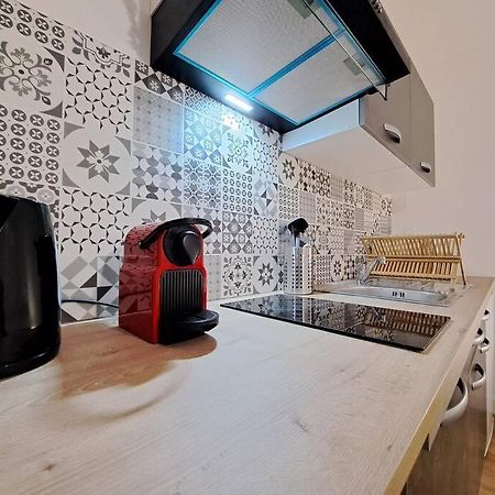 Verone, Charmant Studio Reims Buitenkant foto